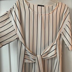 Black/white striped tie waist top